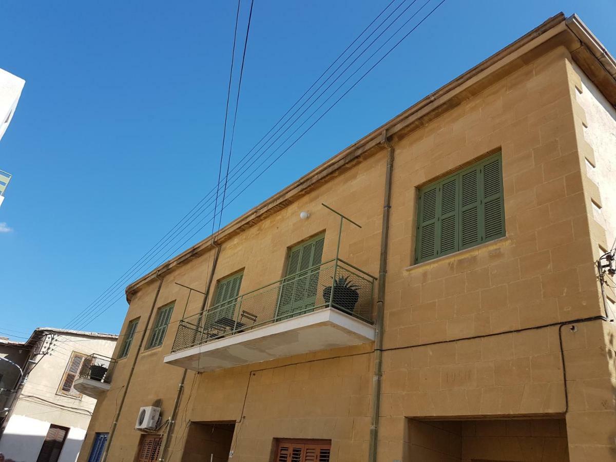 Ines Guest House Nicosia Eksteriør billede